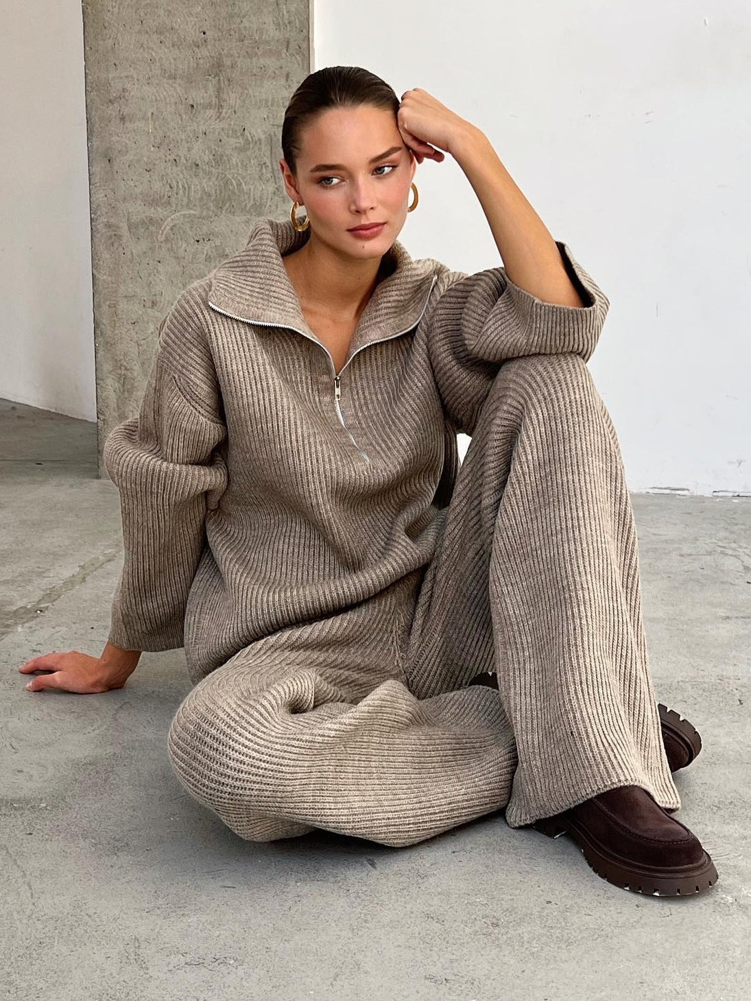 Minimalist Zipper Sweater Set