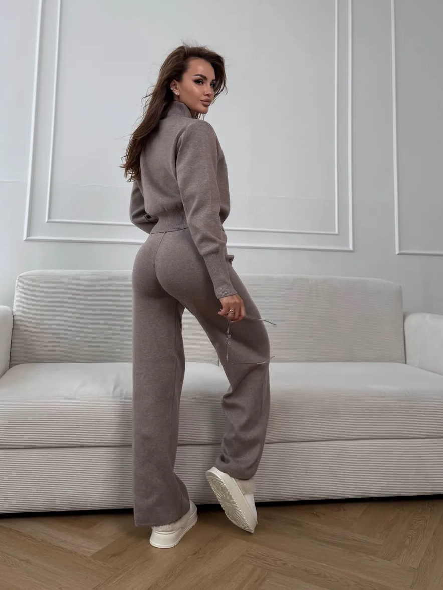 Double-Zip Slim-Fit Sweater Set