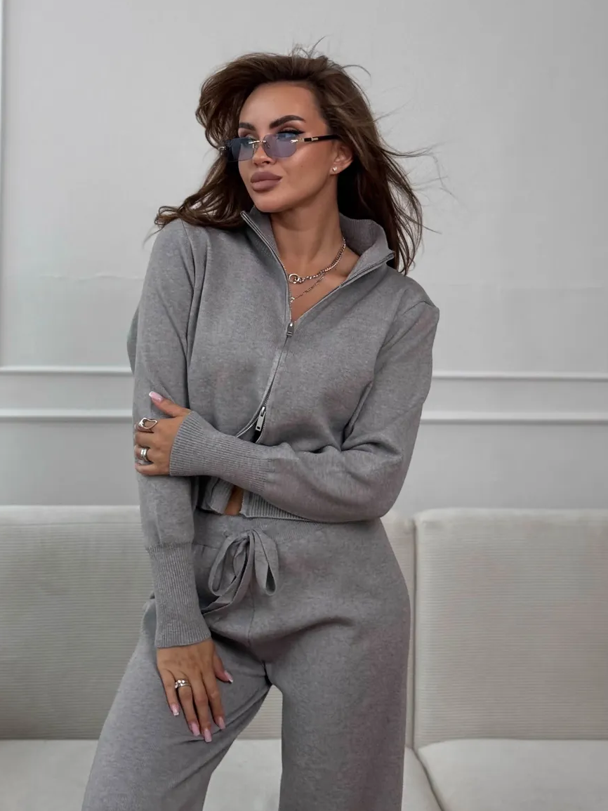 Double-Zip Slim-Fit Sweater Set
