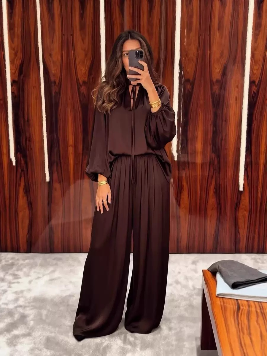 Satin-Silhouette Tie-Front Set
