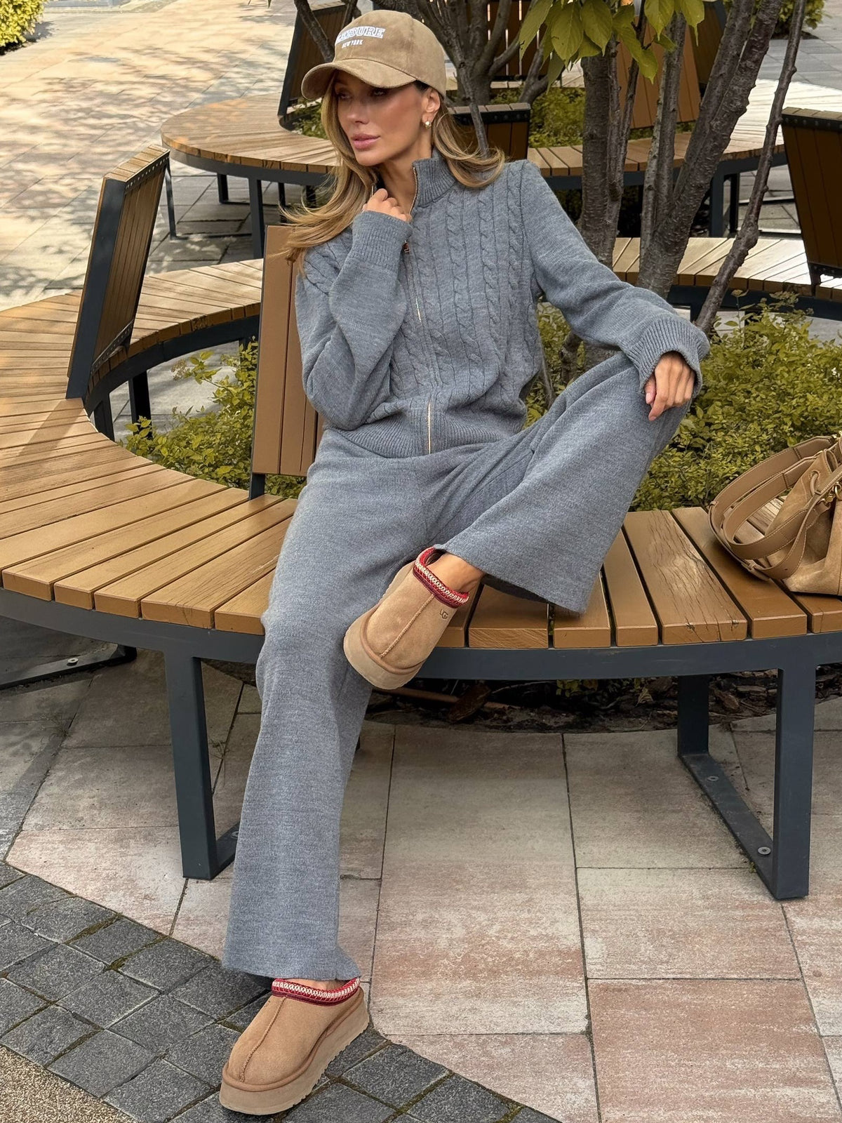 Minimalist Cable Knit Set
