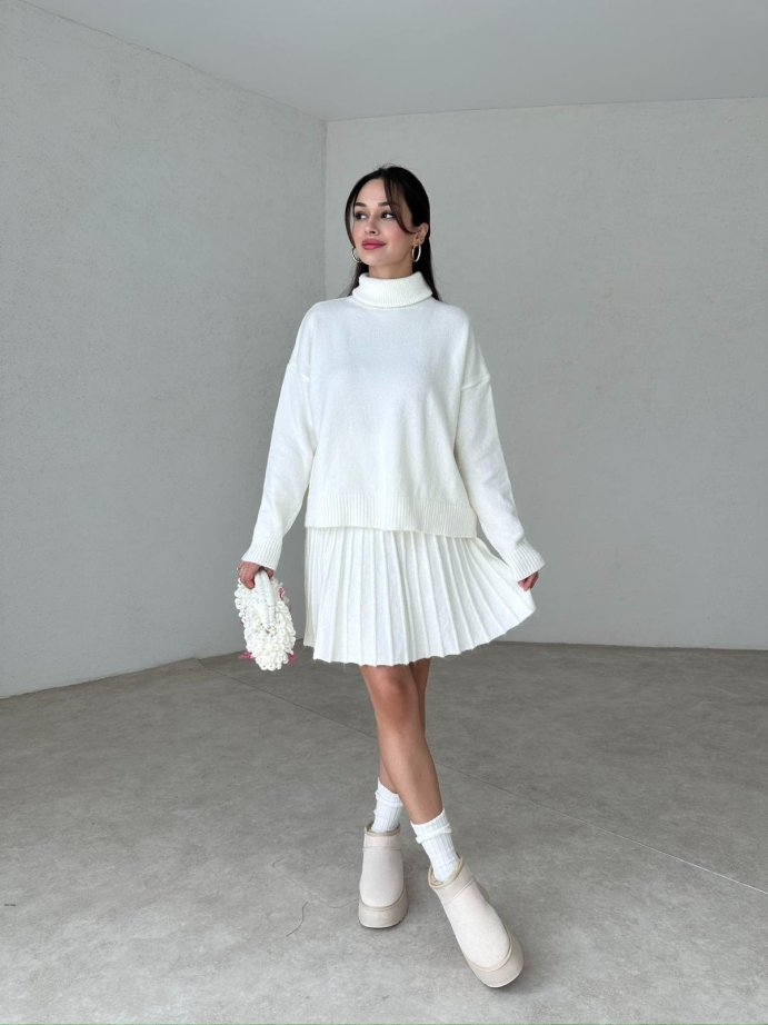 Winona Turtleneck Sweater Pleated Skirt Set