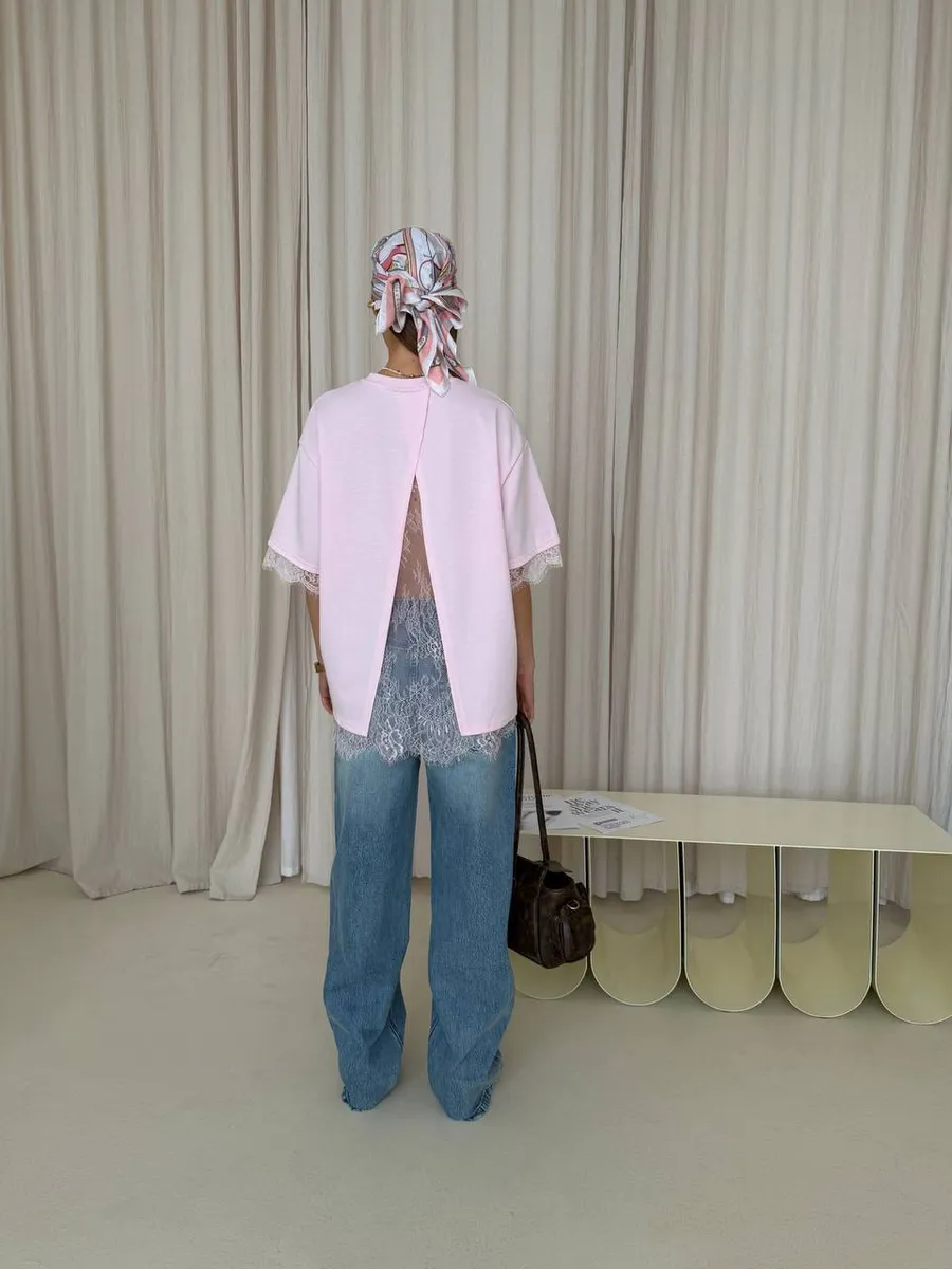 Vestido largo de satén con abertura