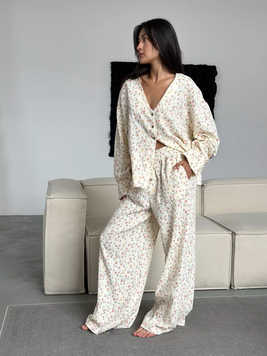 Cotton floral-print pajamas