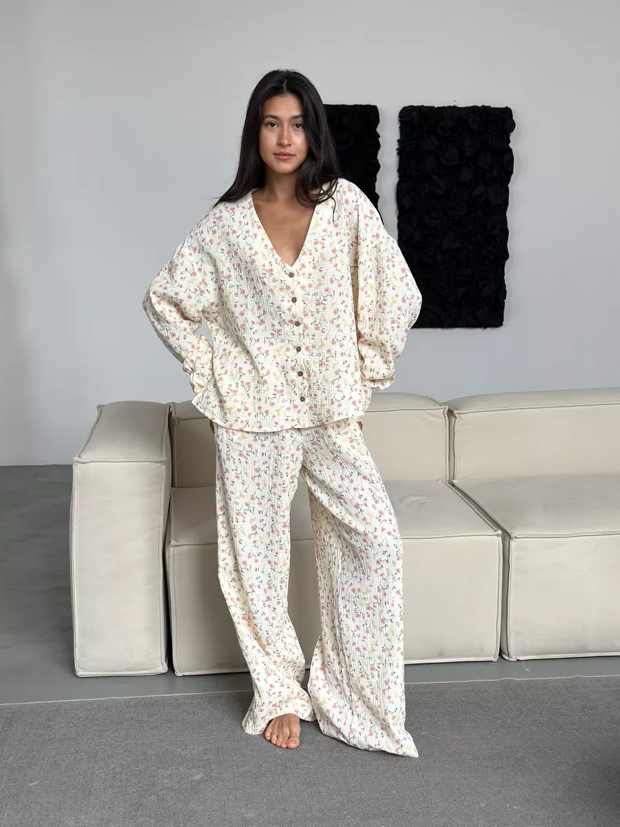 Cotton floral-print pajamas