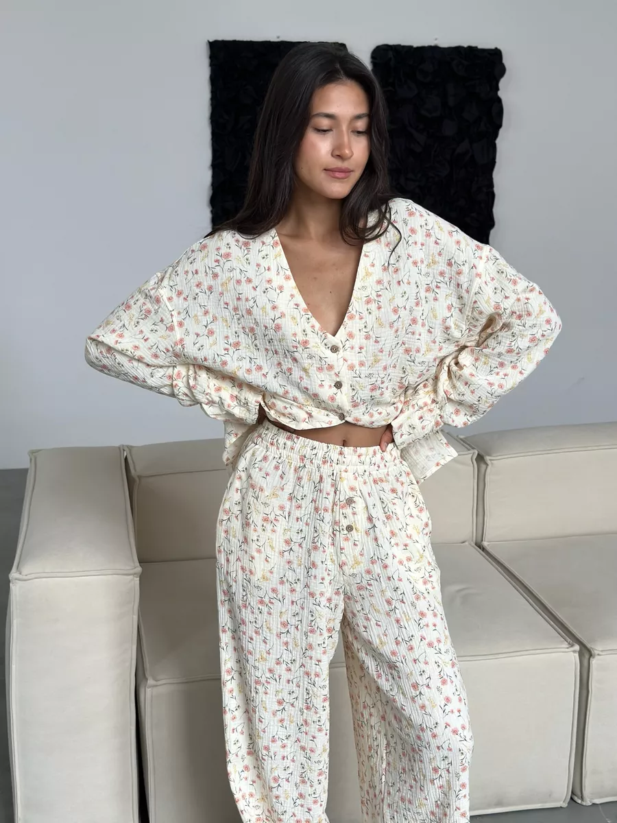 Cotton floral-print pajamas