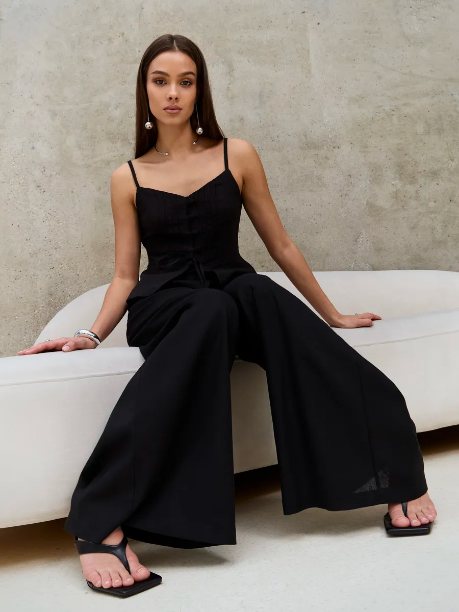 Strapless Pleated Backless Set