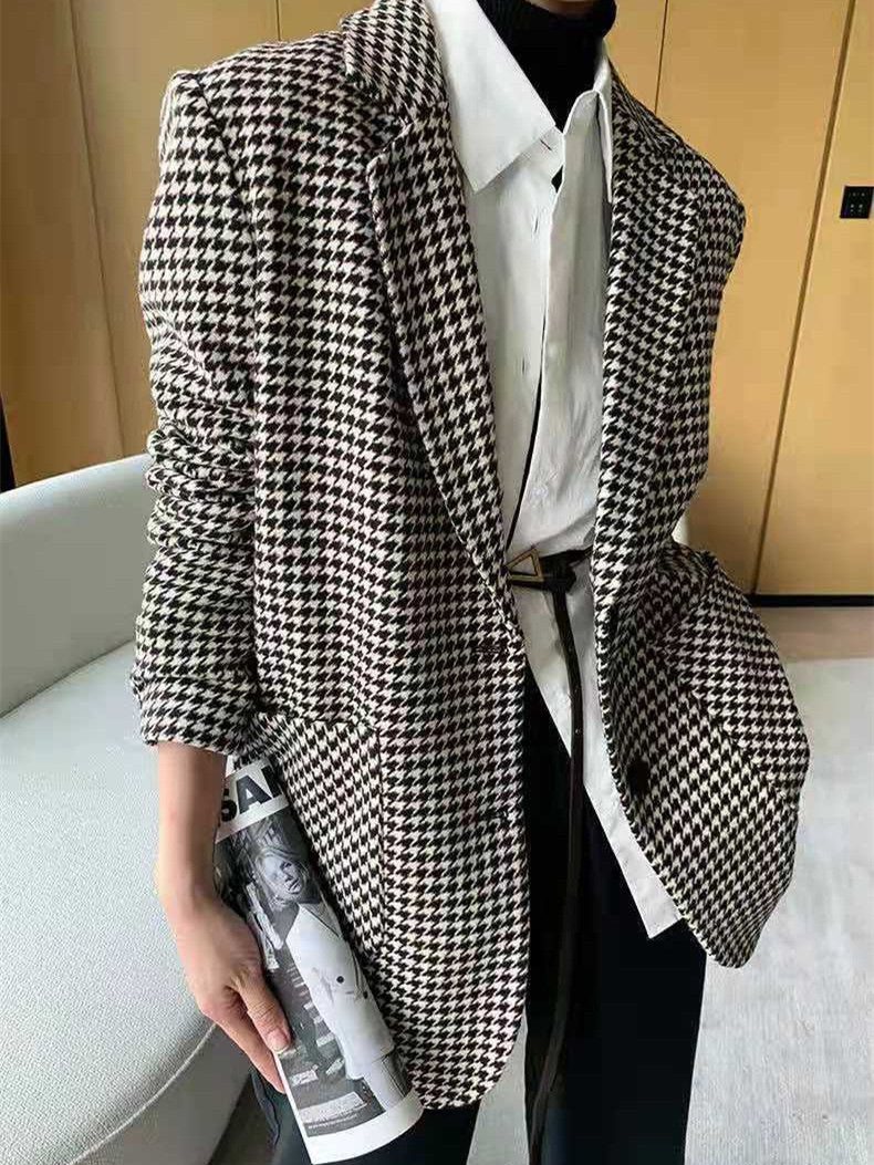 Houndstooth Split Blazer With Belt