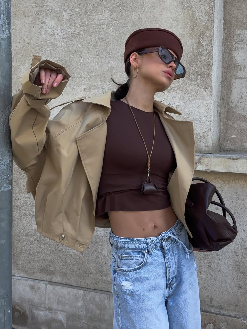 Loose-fitting short double-breasted jacket
