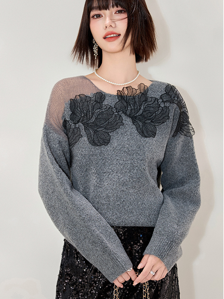 Round-Neck Lace Floral Knit Sweater
