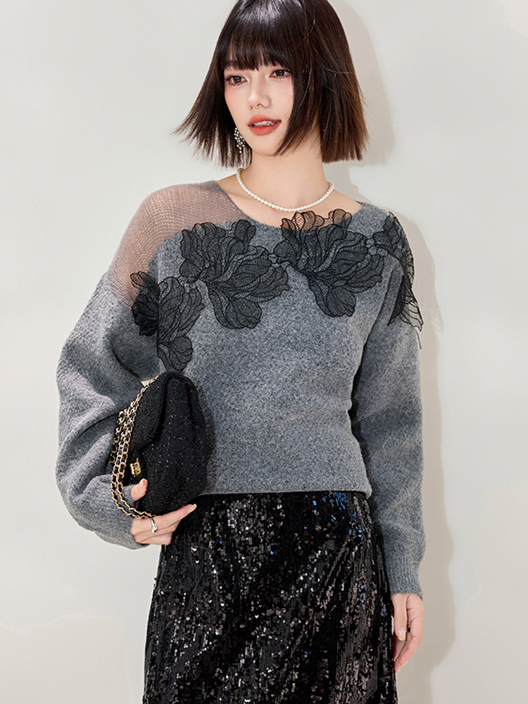 Round-Neck Lace Floral Knit Sweater