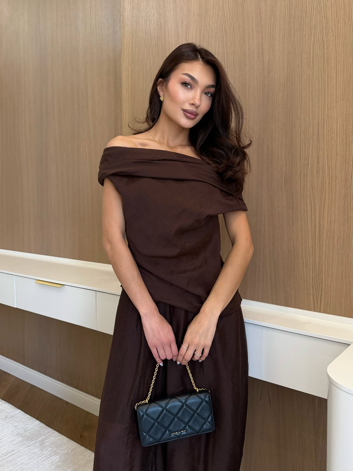 Asymmetrical Blouse And Baggy Pants Set