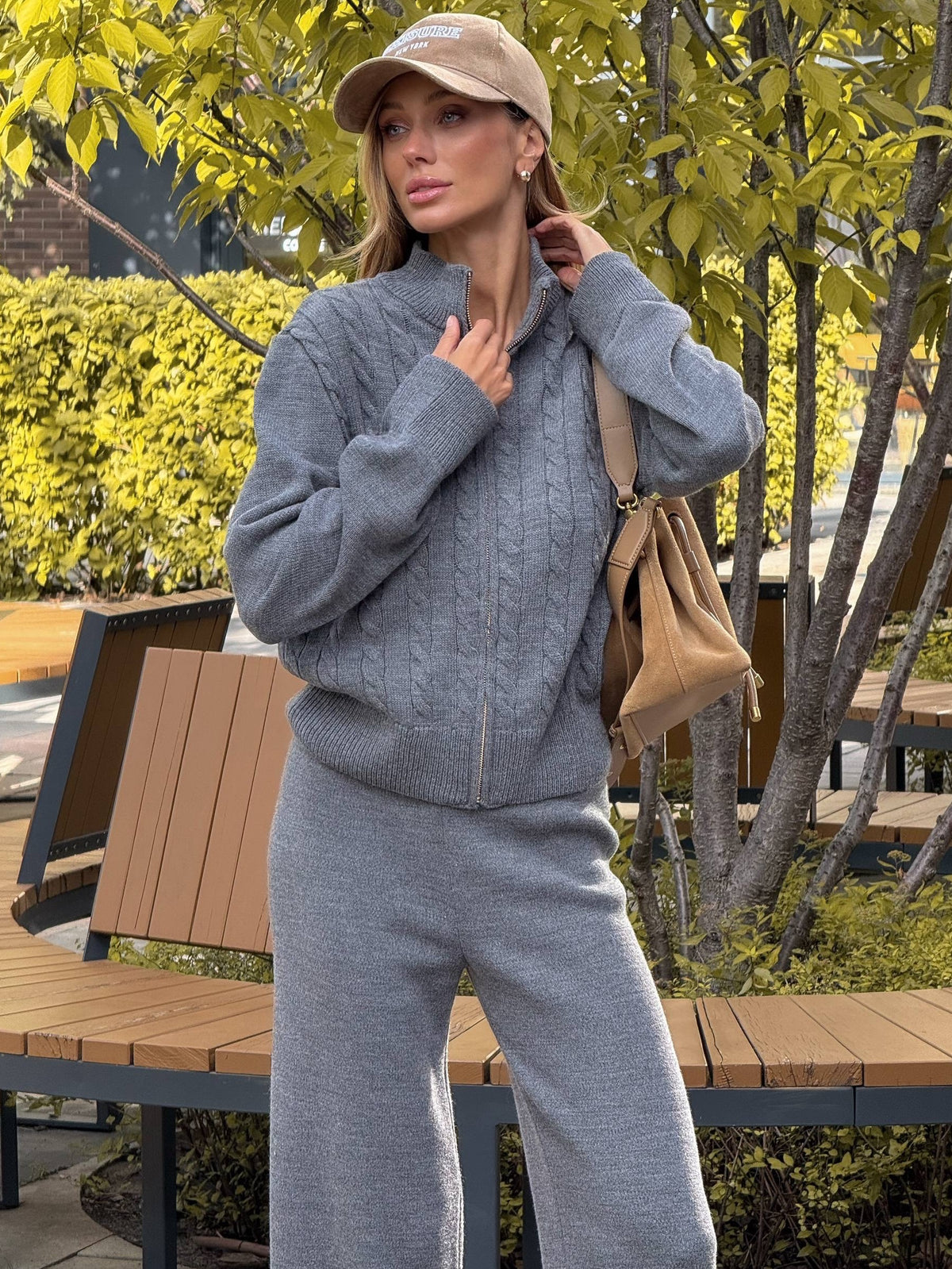 Minimalist Cable Knit Set