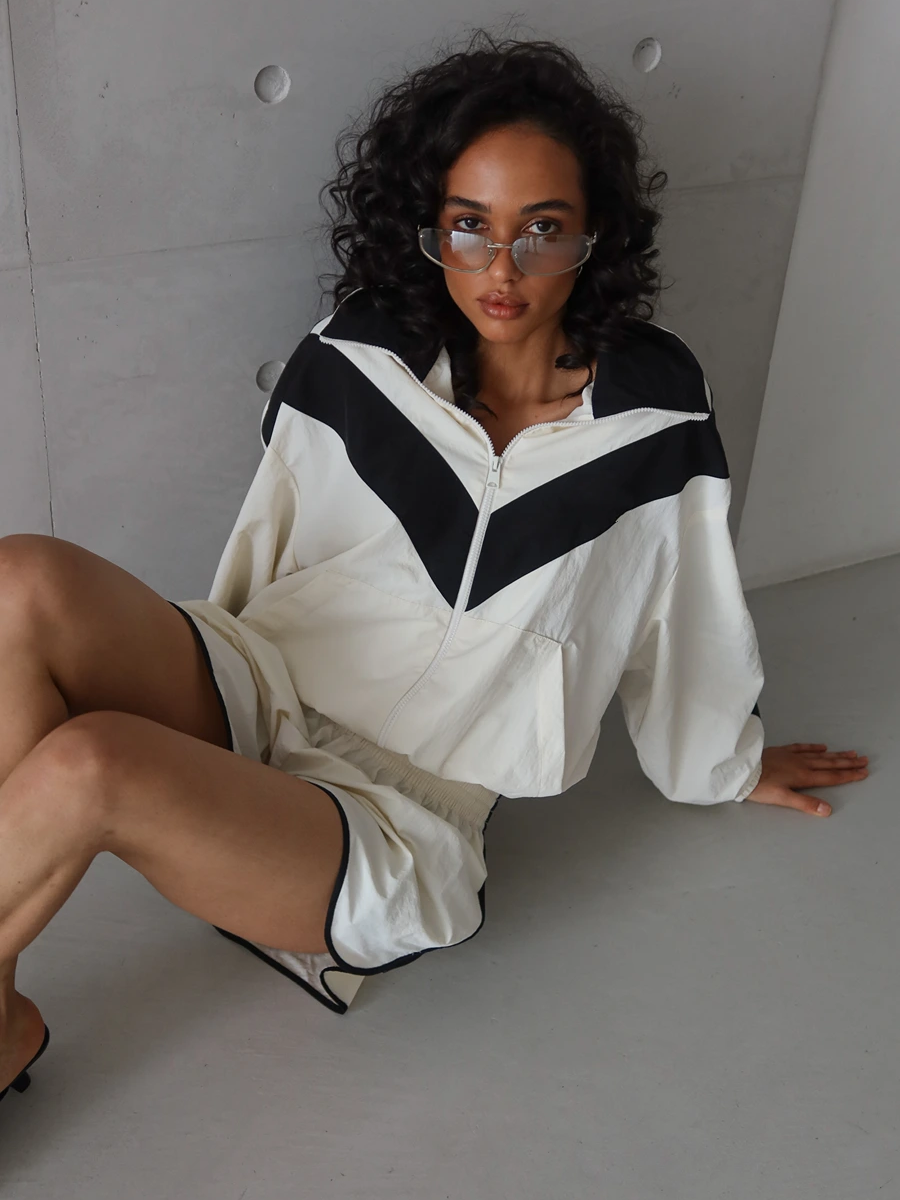 Zip-Up Collared Shorts Set