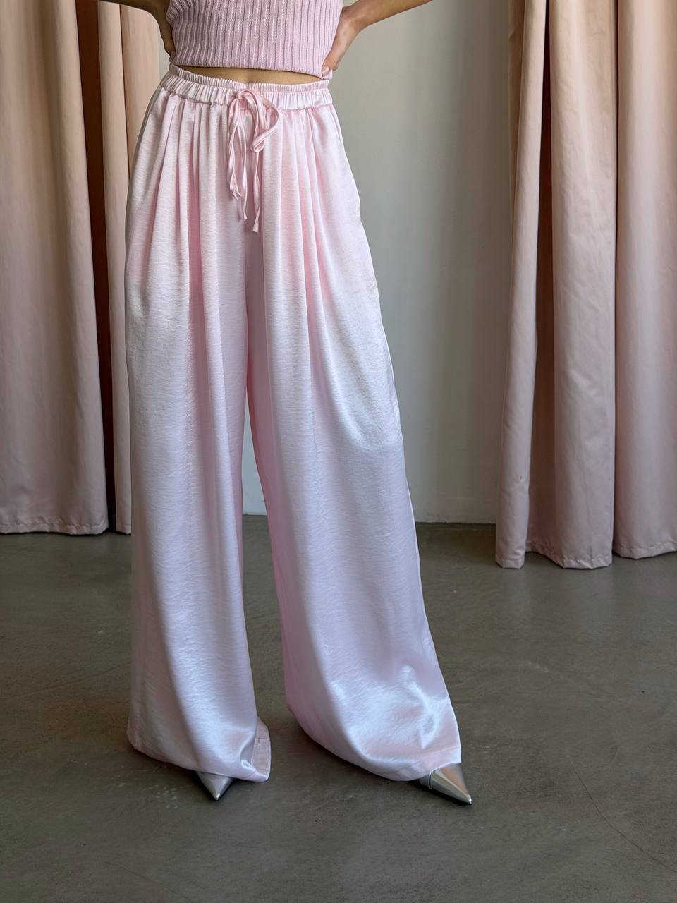 Solid-color satin pants