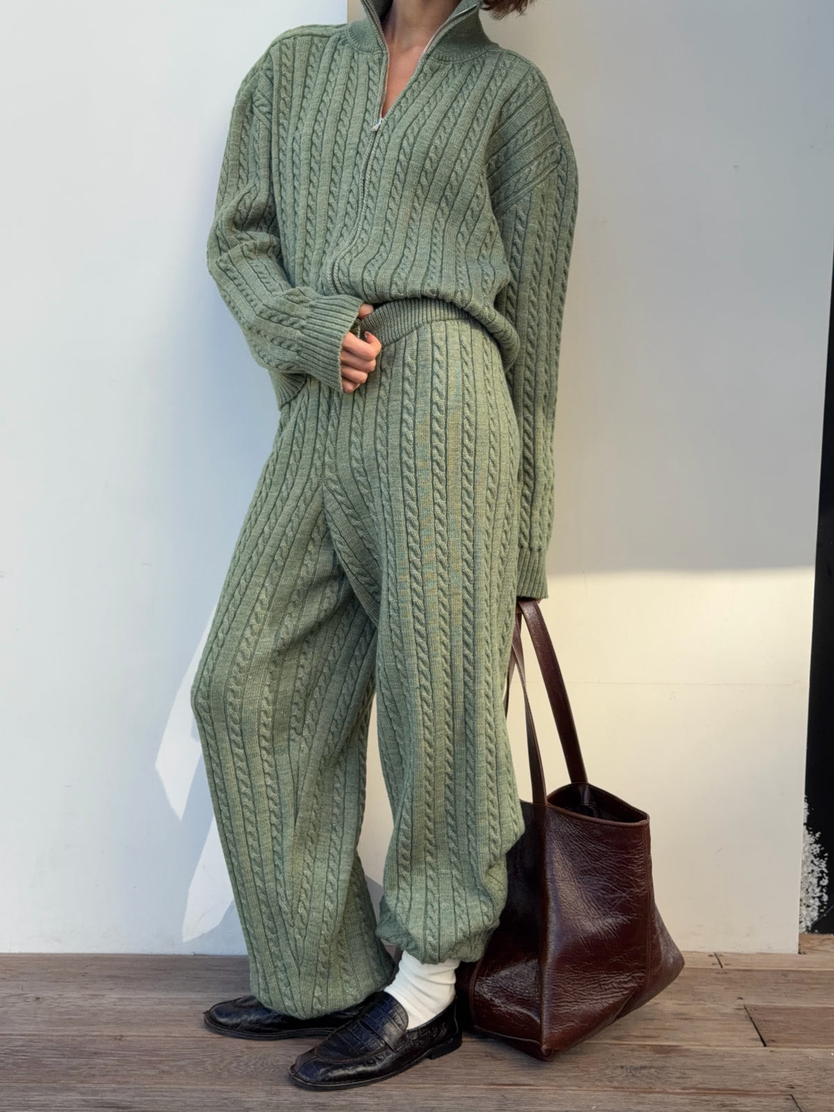 Cable Knit Set