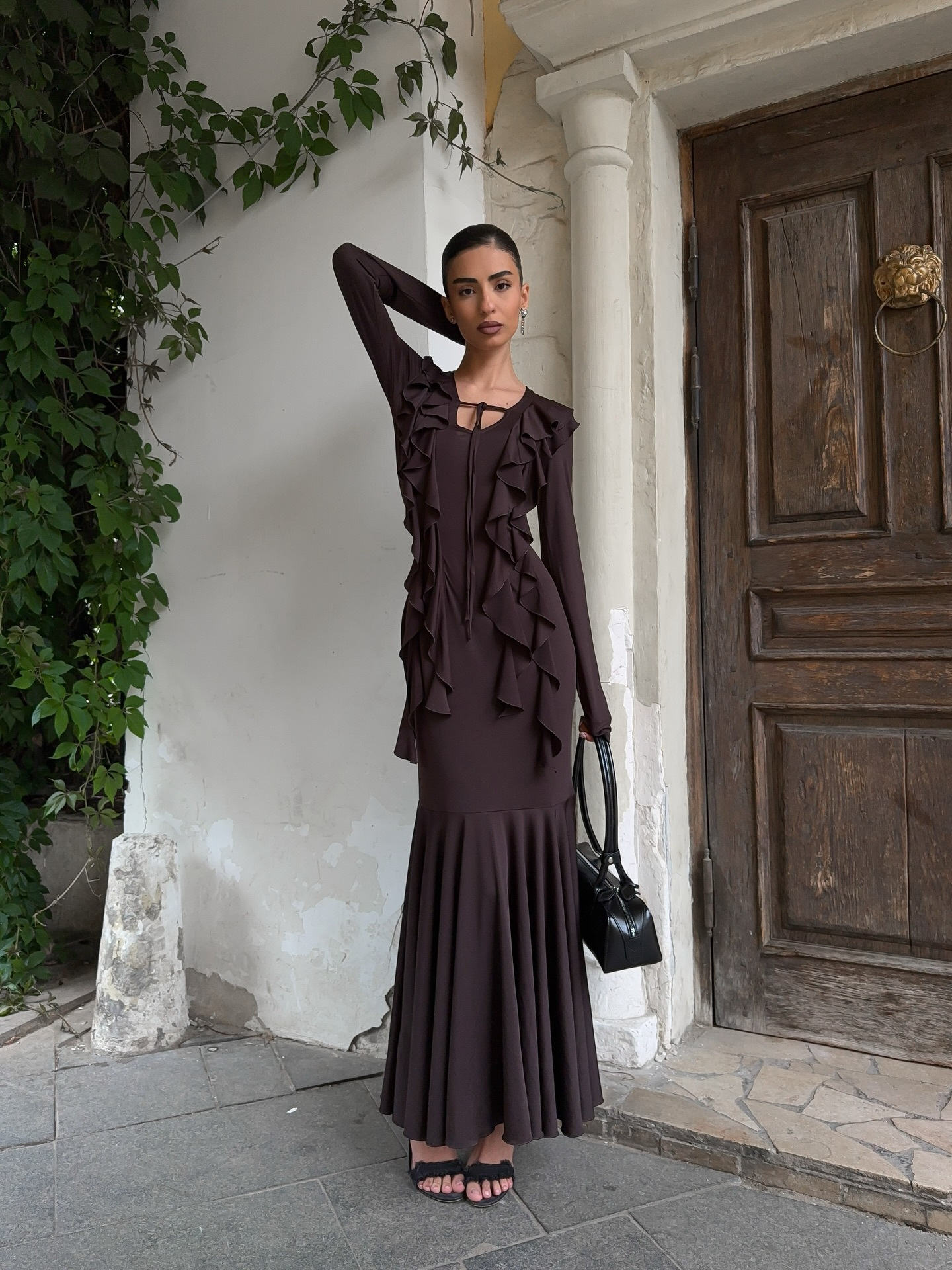 Ruffled V-neck long-sleeve dress